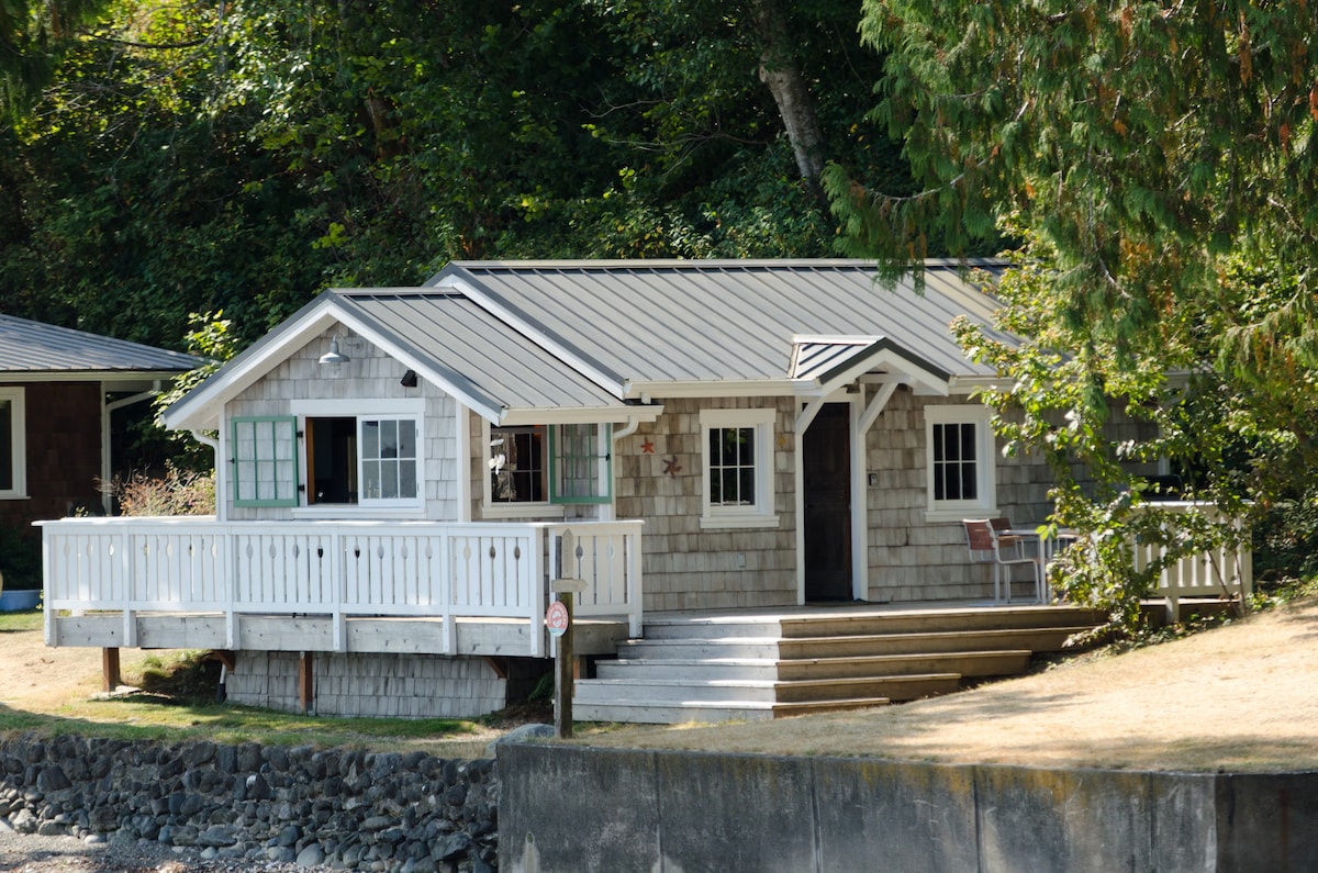 胡德运河海滩小屋（ Hood Canal Beach Cottage ） ， 315 'Cove with Oysters