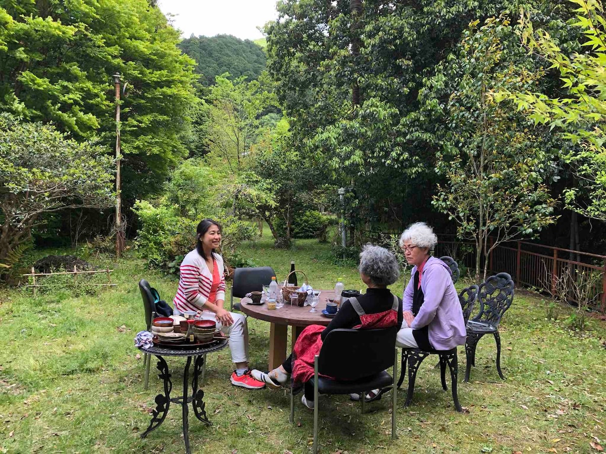 带烧烤和壁炉的别墅式住宿