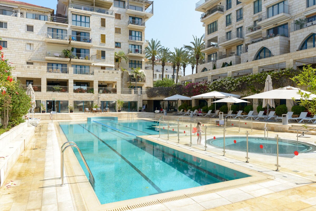 Andromeda Hill Jaffa -水疗中心+泳池+健身房！