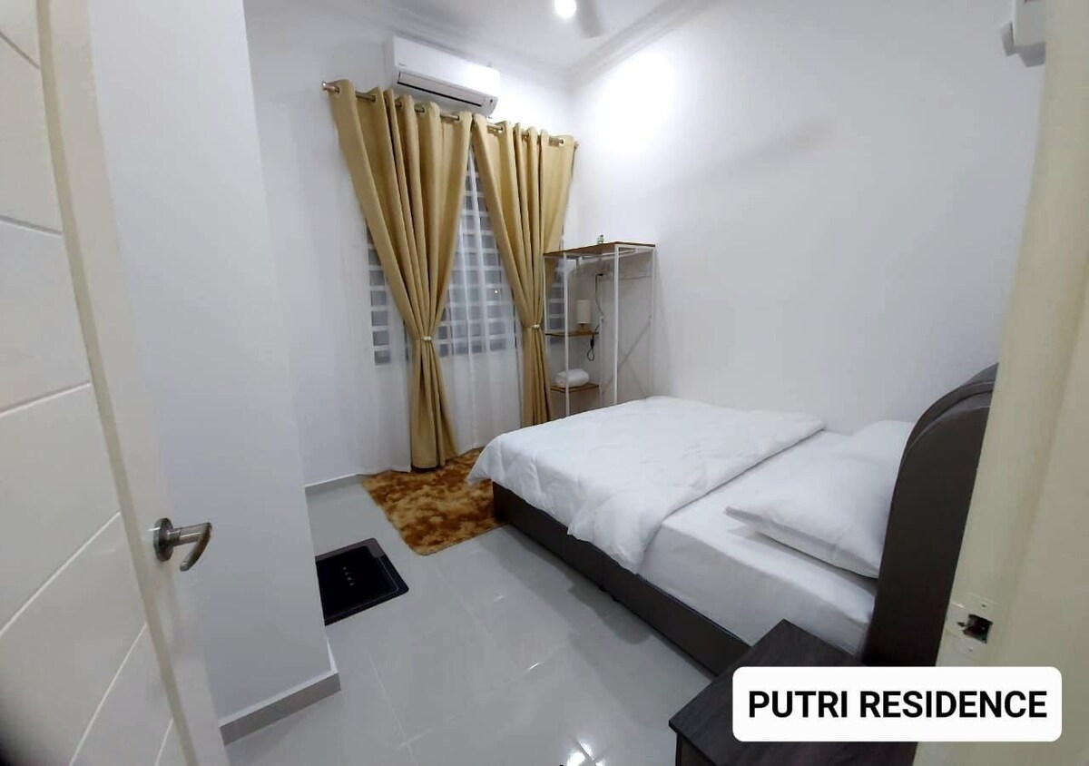 PUTRI_Residence