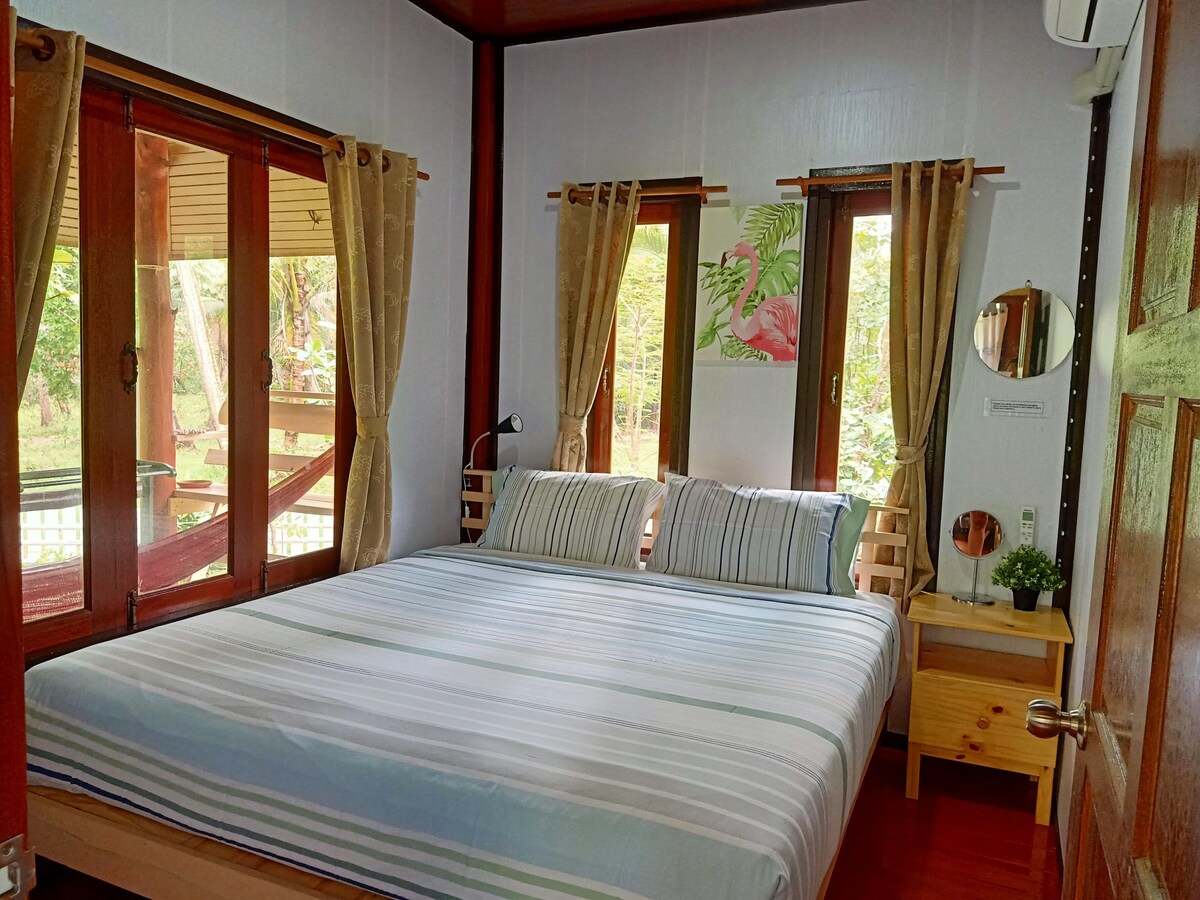 木屋2间卧室， Chaloklam海滩。
