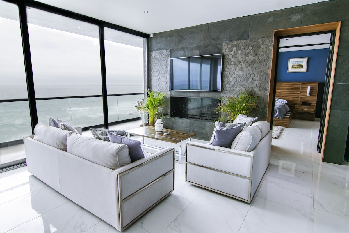 超豪华巴哈顶层公寓，带海景全景