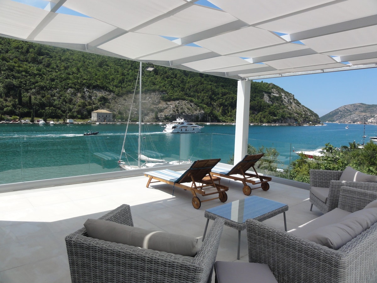 海上Riva别墅，景观，泳池，露台， 5间卧室