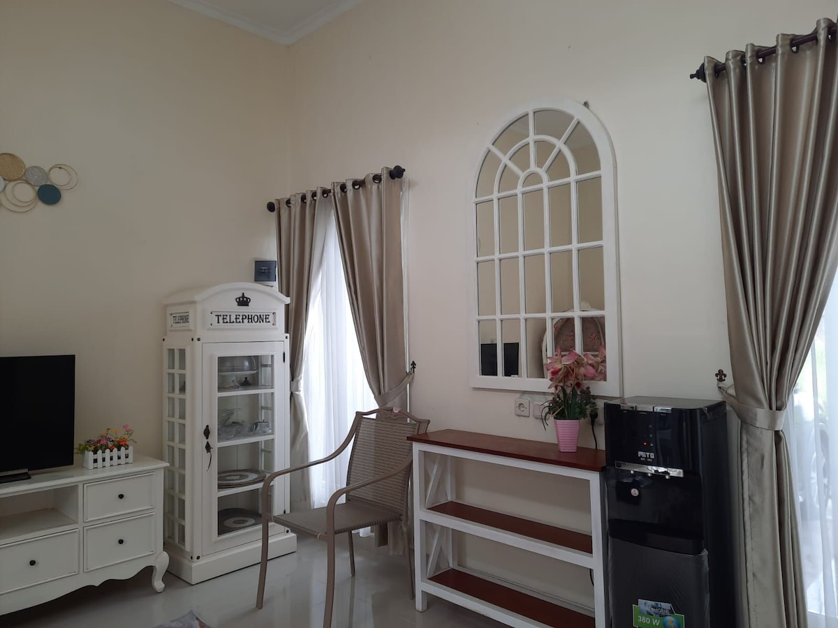 Ahsana Homestay Jogja ，卡帕多西亚氛围