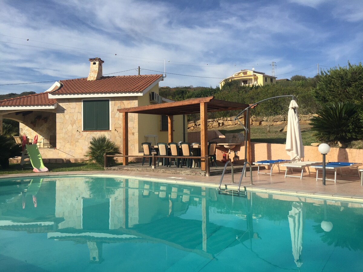 La Rocada别墅，私人游泳池和按摩浴池