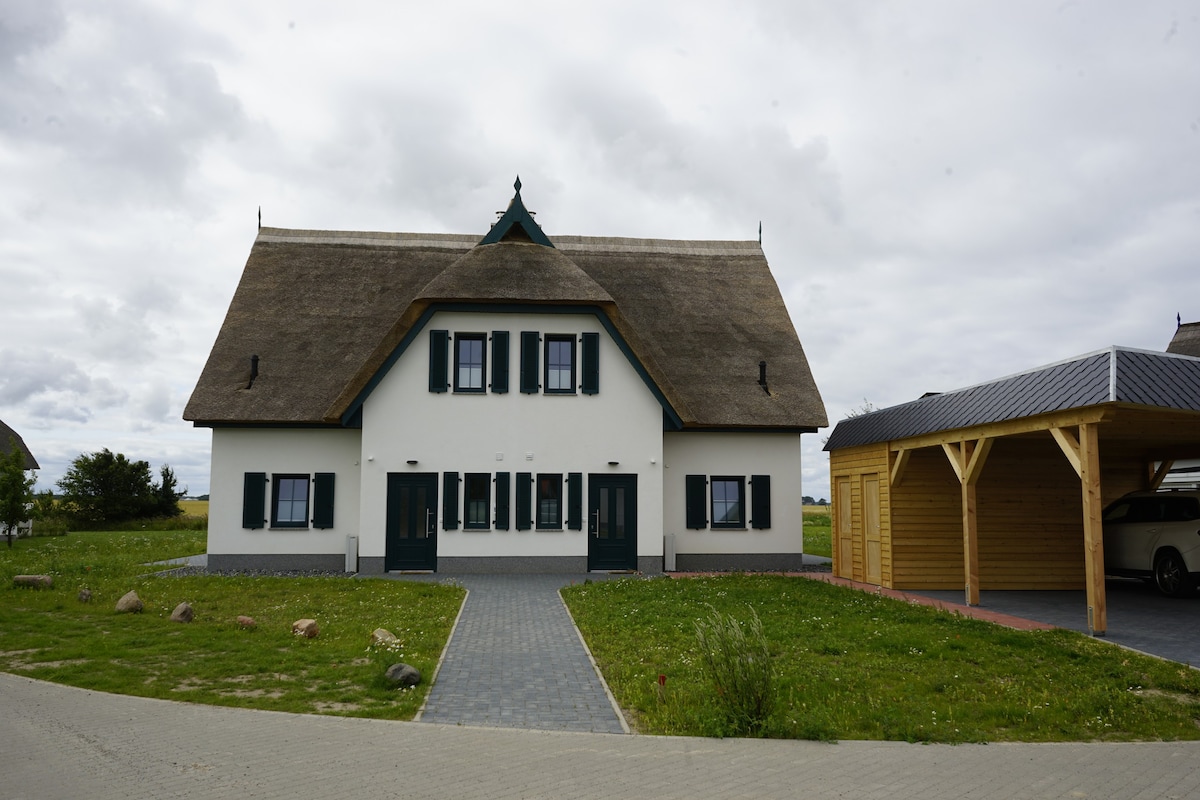 Nordlicht独家-带2个入口的半独立式住宅