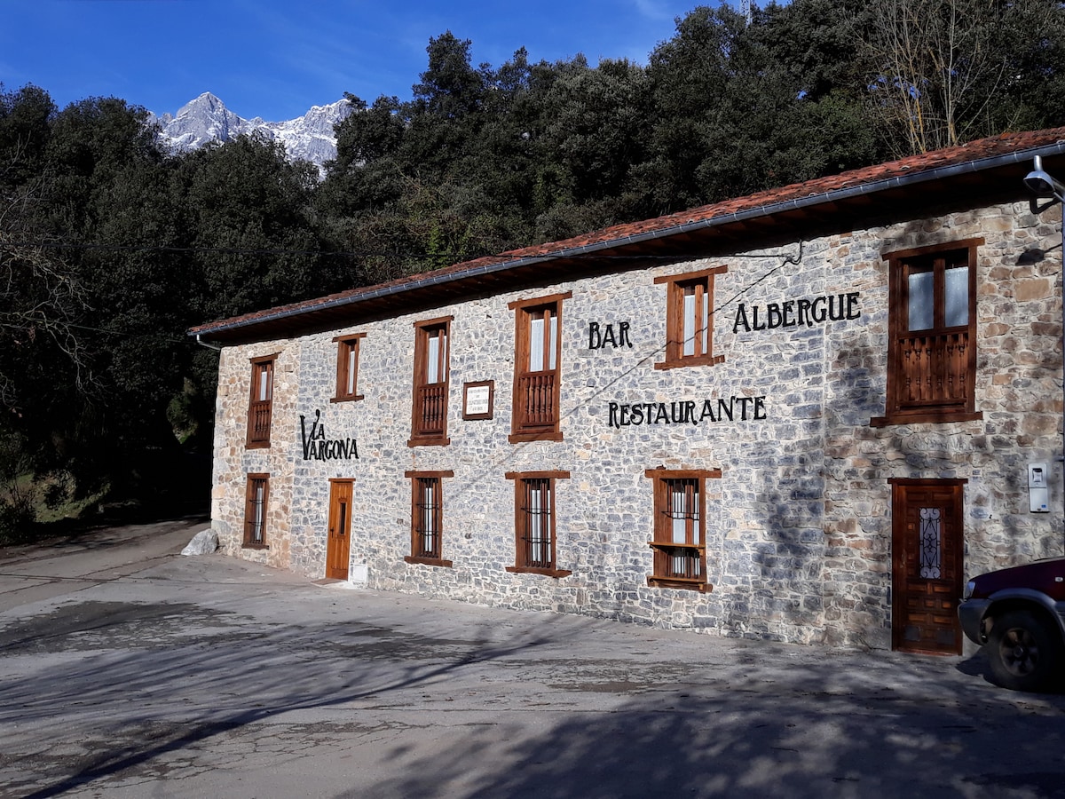 Hostel la Vargona. Liebana, Picos de Europa