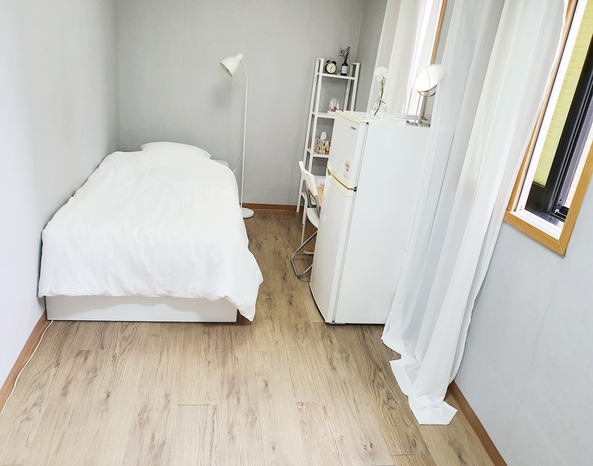 干净舒适/CCroom20/방배동깔끔한룸/서초구깔끔한룸/安全강남깔끔한룸室