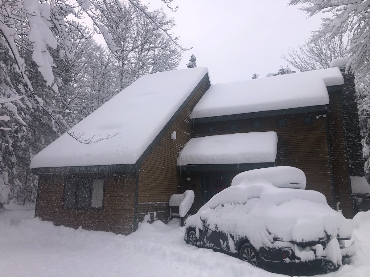 The Eastern Outpost, Killington, VT.