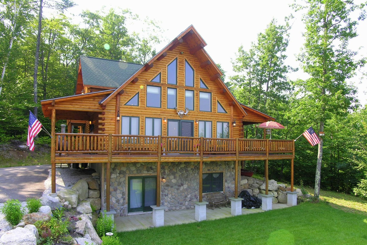 Luxury Log Cabin in Conway Mount Washington Views