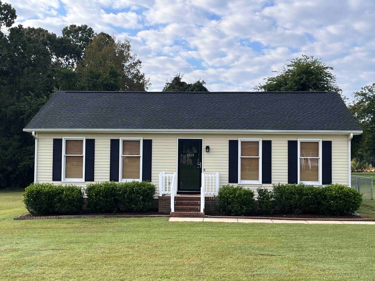 Newly Updated Home w/Easy Access to I-85/I-40