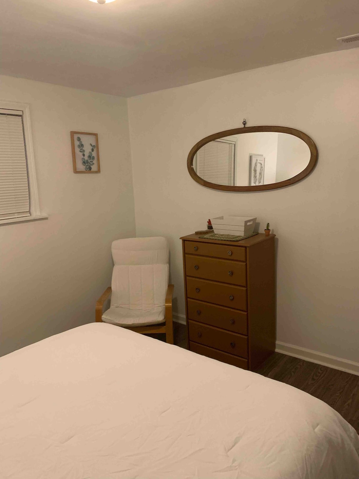 Private Room 3 Miles From Downtown Huntsville