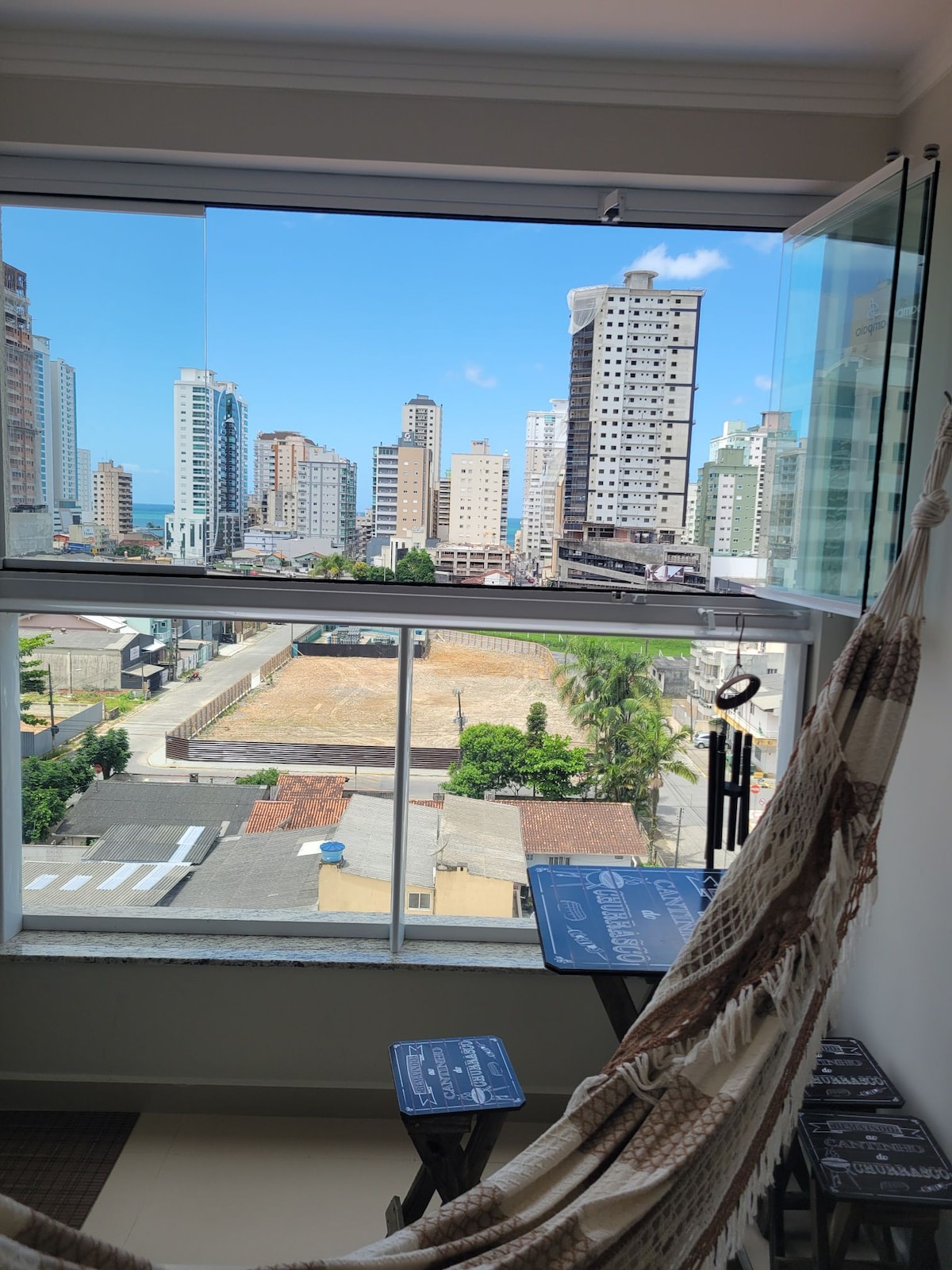 Um apartamento novo! Morretes, itapema