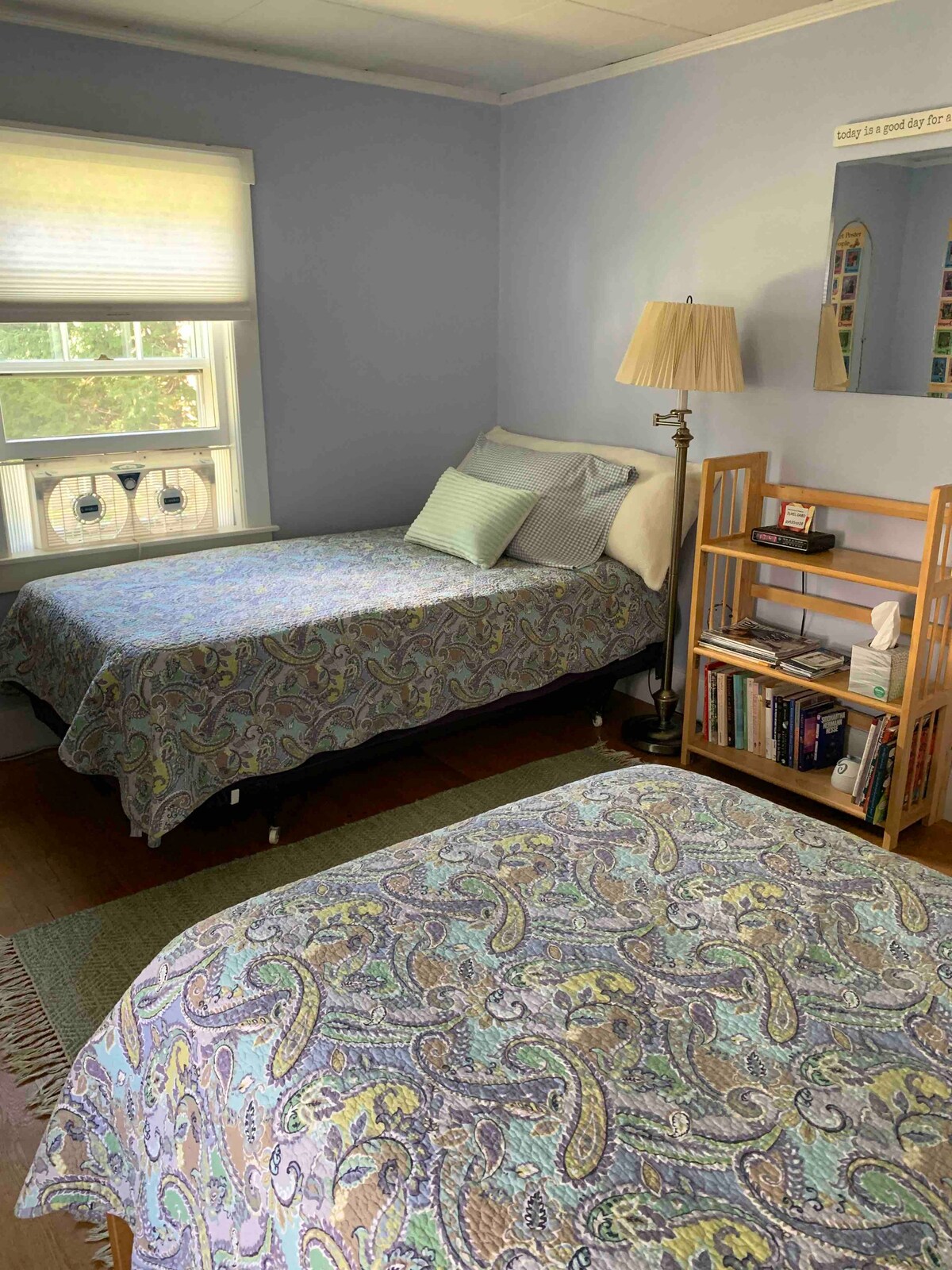 Maple St Guest Rm, Twin Beds, Brattleboro VT