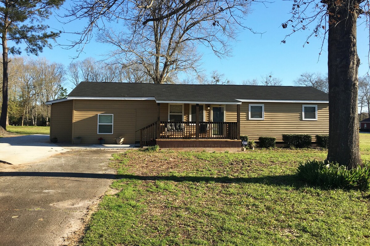 Cozy Home- Near Perry Fair - Rigby's-Robins AFB