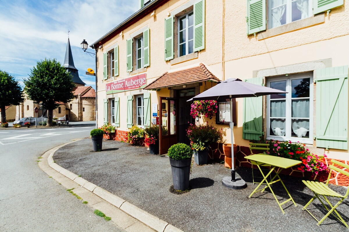 La Bonne Auberge酒店餐厅