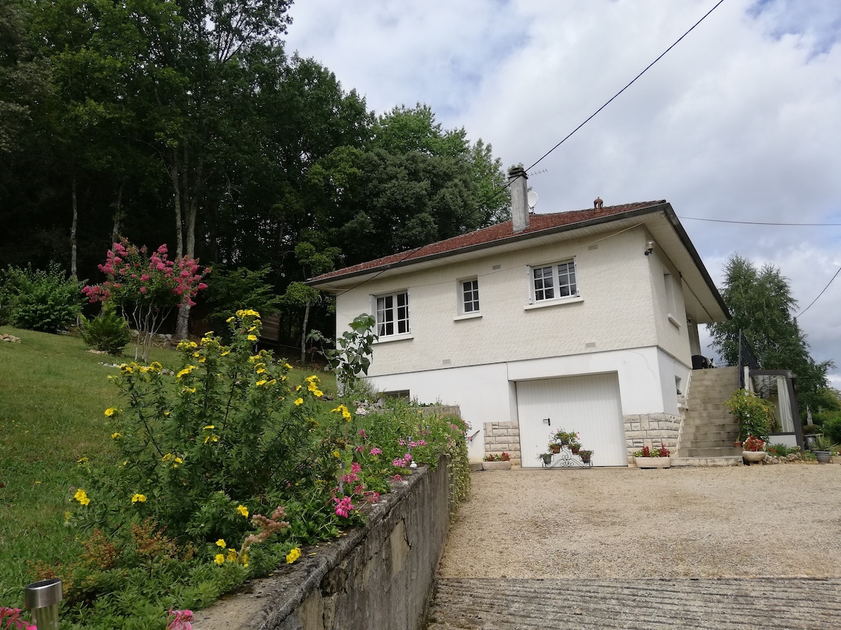 寄宿家庭自炊式乡村小屋： Couze、Dordogne。