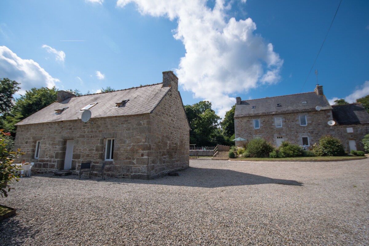 Fabulous Farmhouse & Gite with Pool & Games Room