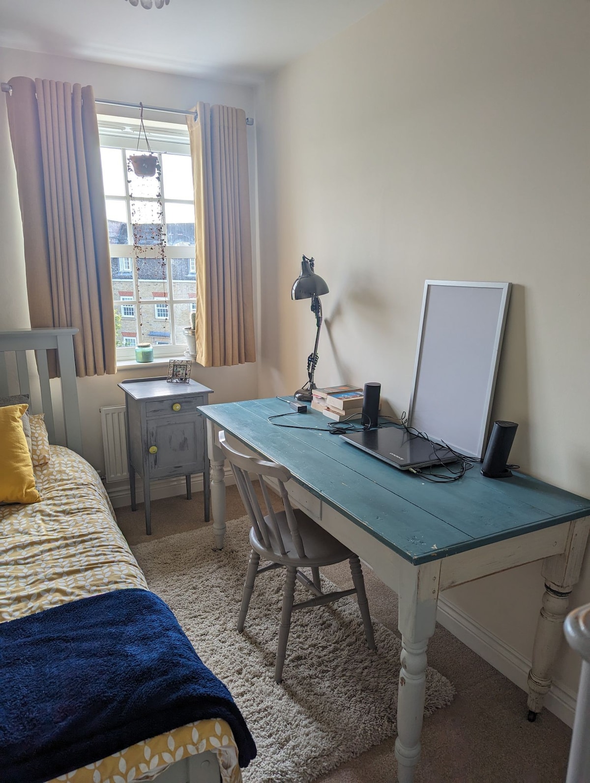 single room in very quiet location