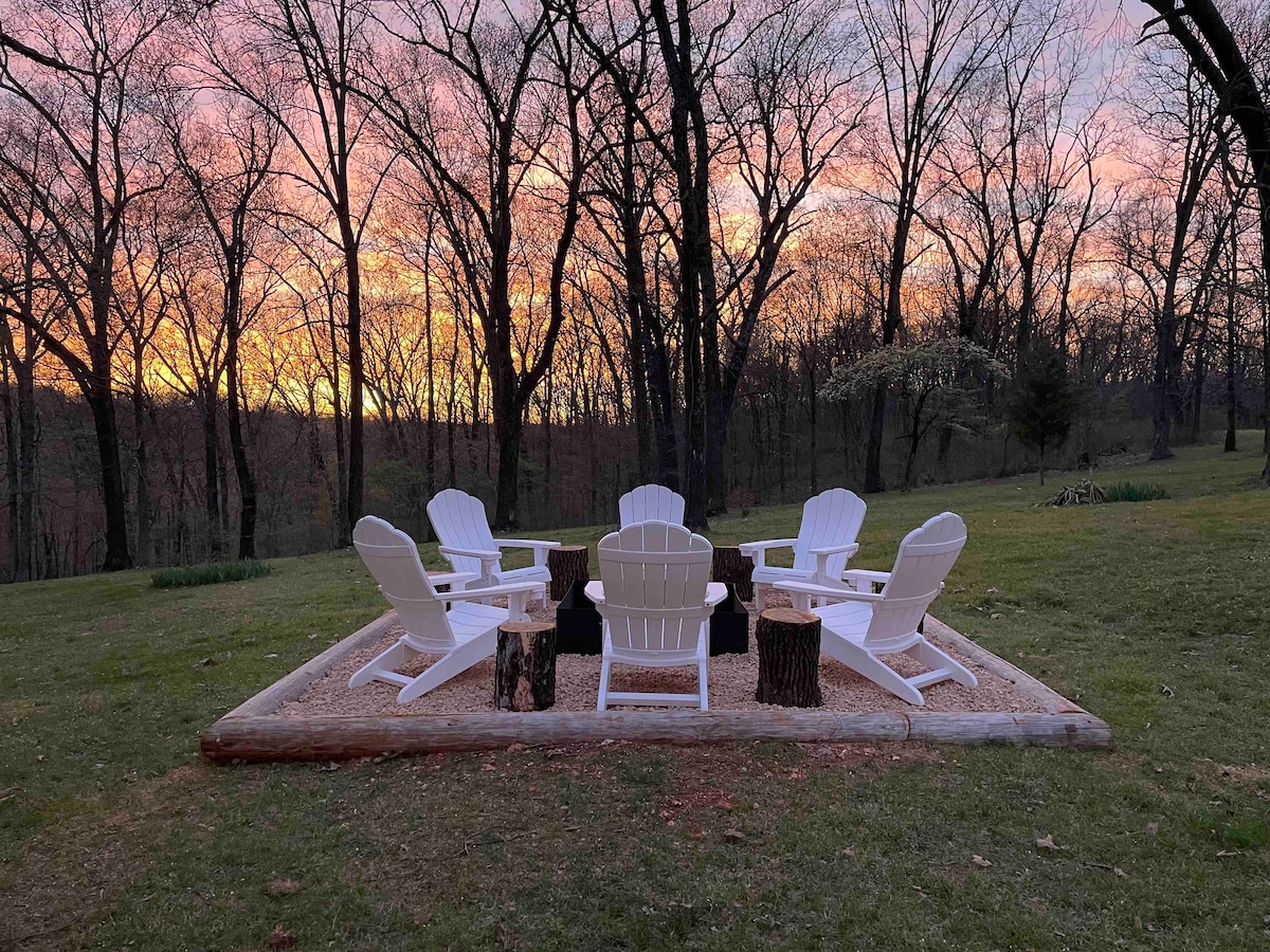 Sunsets at trails end - private - dog  friendly