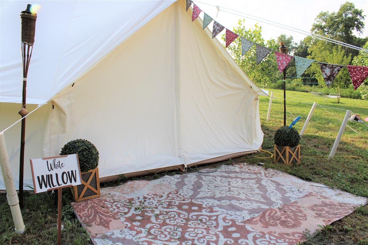 Herb Farm Glamping couples/group retreat, private!