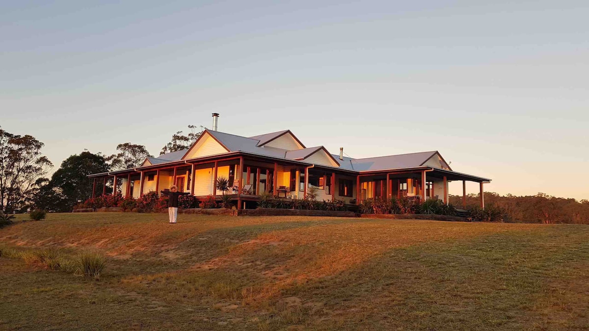 Tooloom Homestead - High Country Escape.