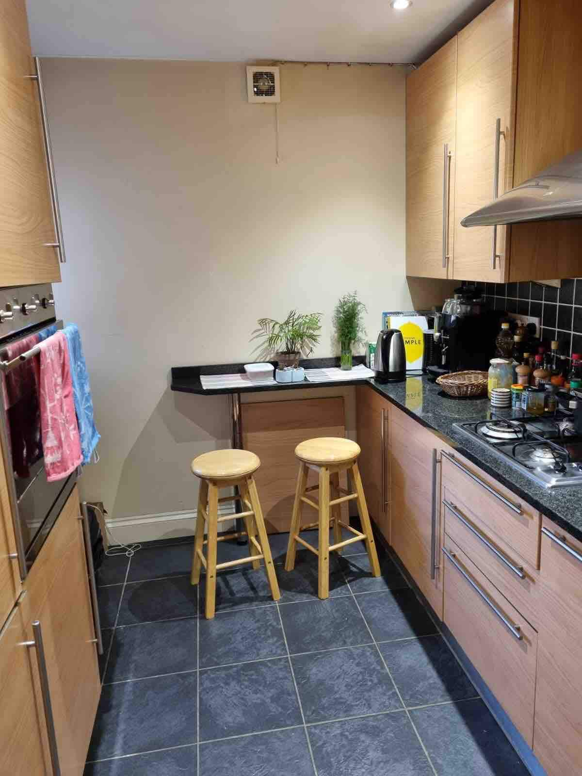 Double room to rent in north London