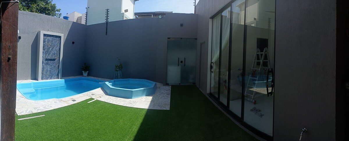 Recanto com Piscina e Hidro