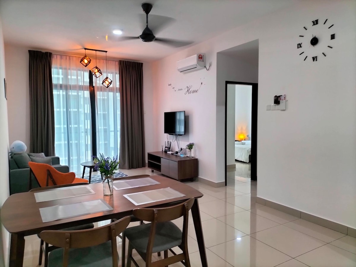 Desaru PoolView 2bed-Dé HomeStay_Summer Court_Town