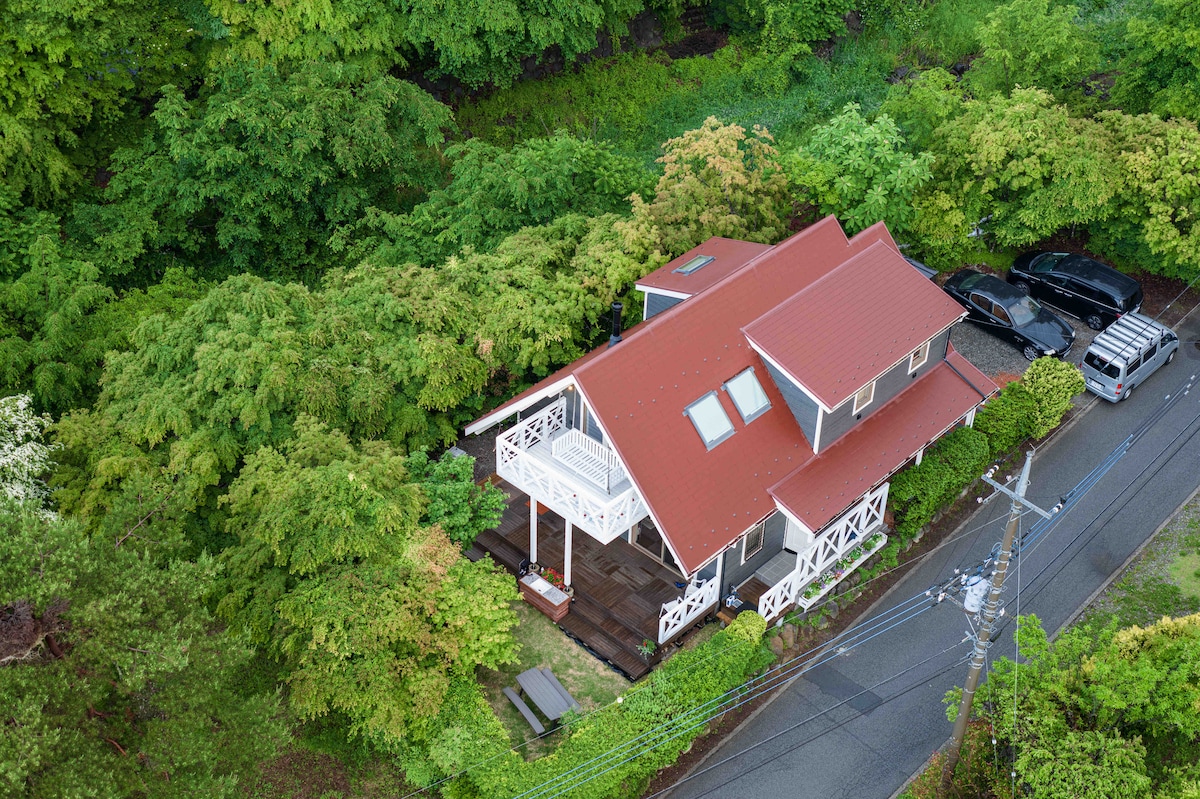 サウナコテージ　露天風呂　BBQ　清里高原から程近い八ヶ岳南山麓　富士山一望