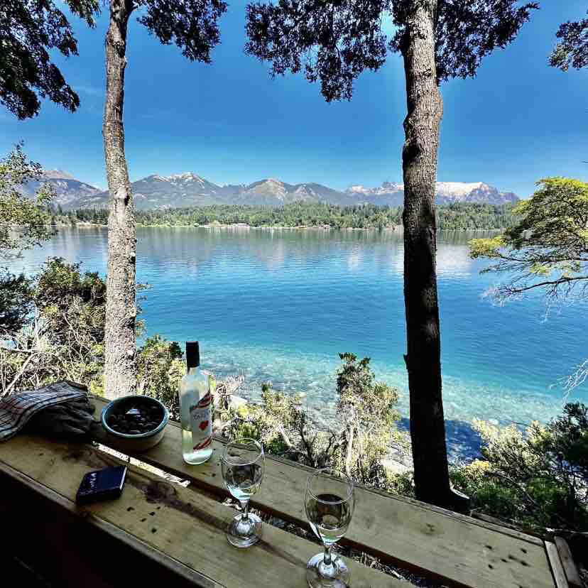 Hermoso Loft Sobre la Orilla del Lago Nahuel Huapi