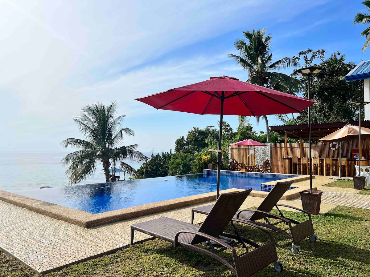 Cozy beachfront bamboo cabin (air-conditioned) I