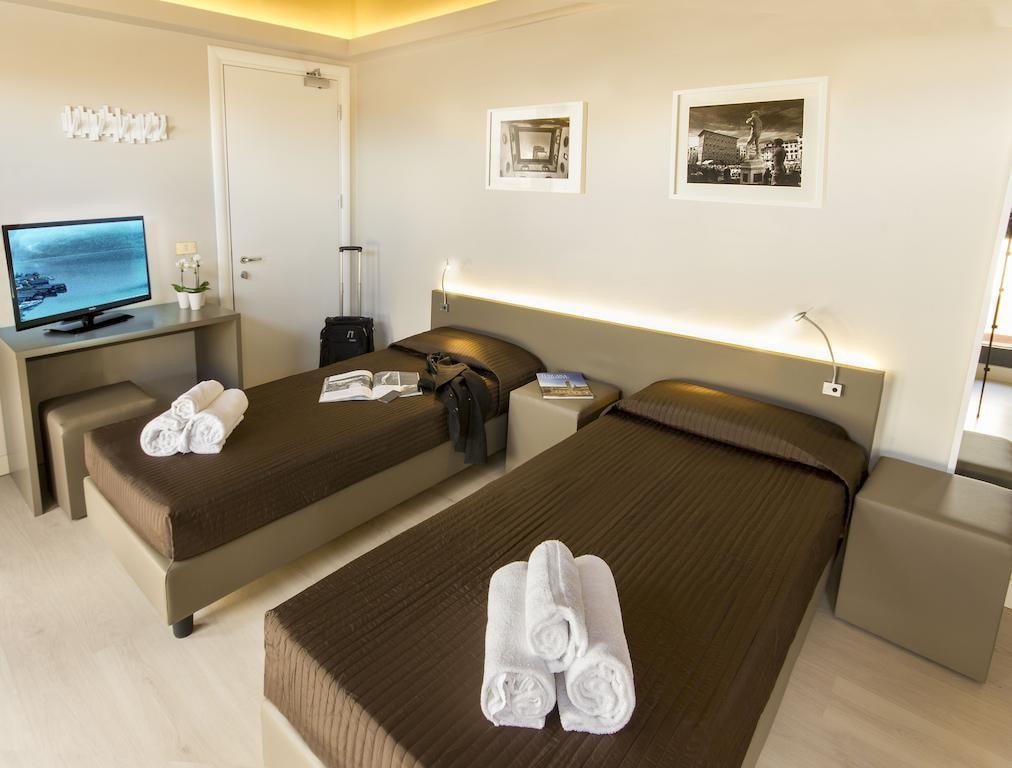 佛罗伦萨市中心有两张单人床的房间