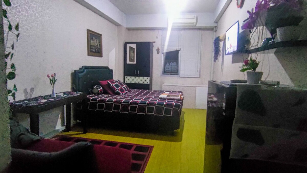 Full furnished Deluxe Studio Room B05