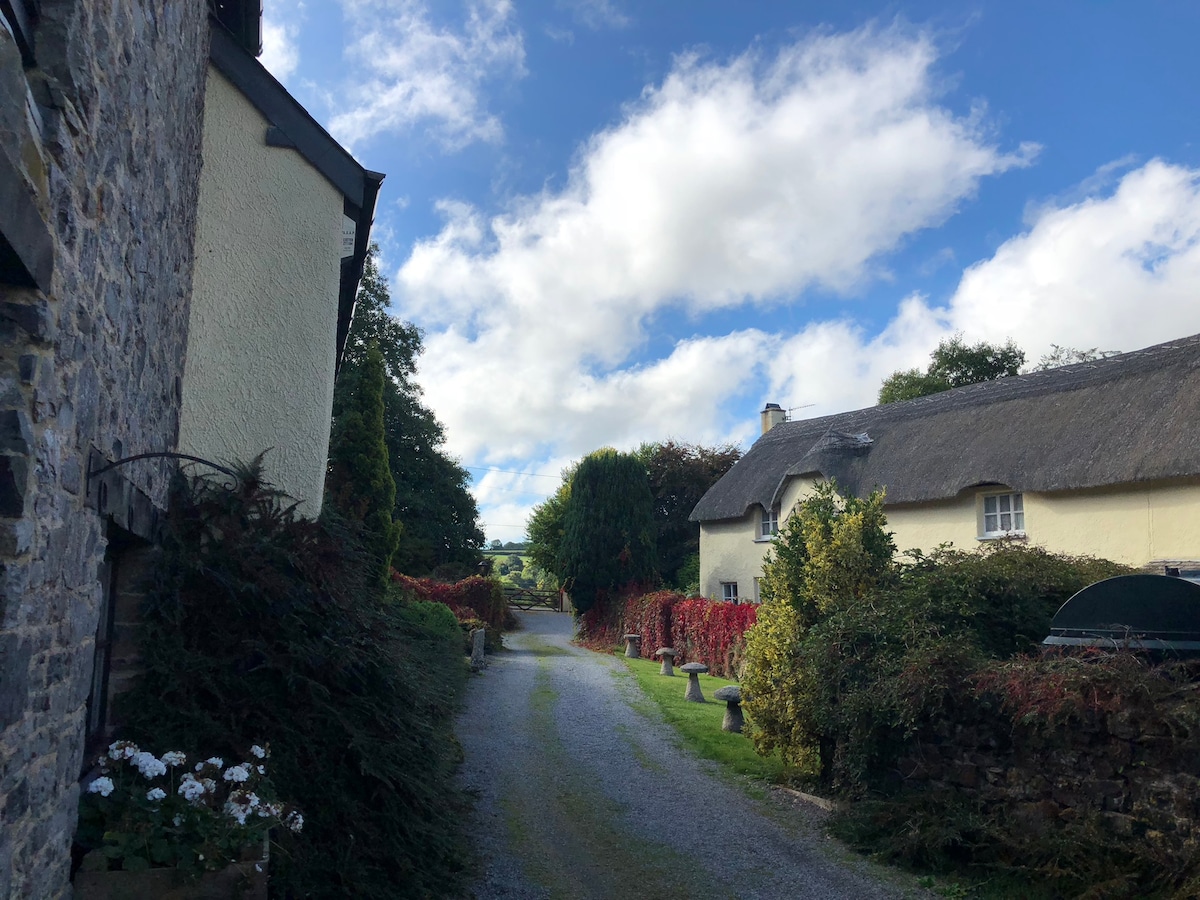 The Cottages @ East Underdown, Dartmoor National Pk