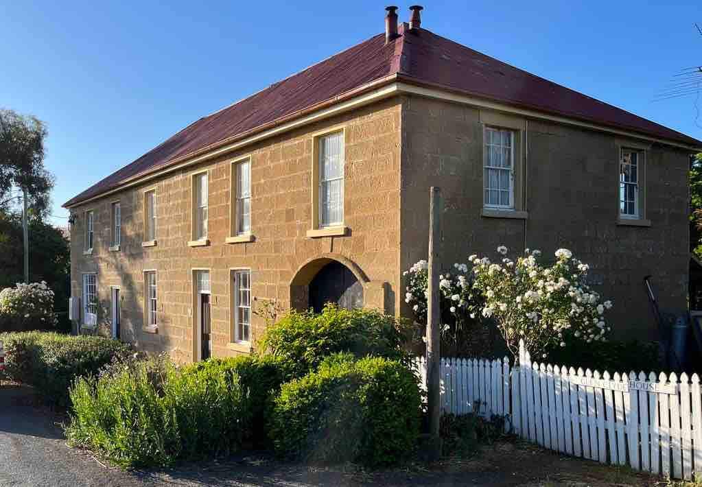 1840 convict built heritage home in Hamilton