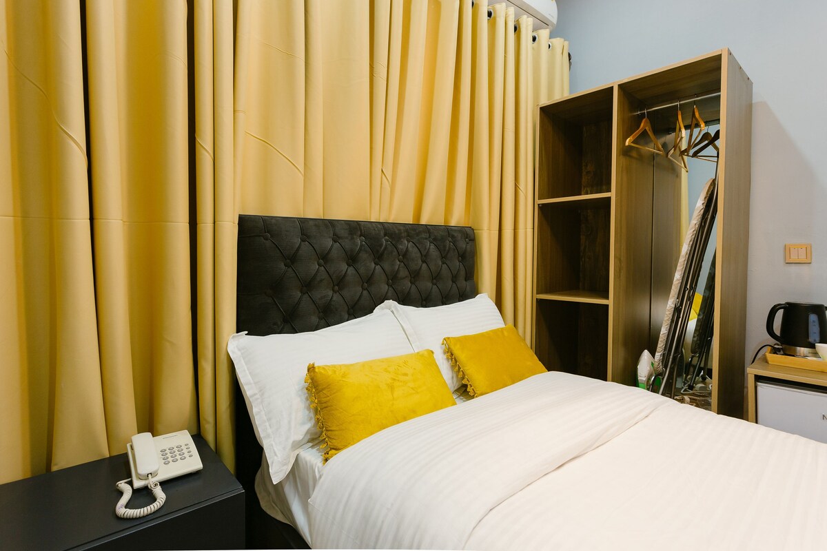 The Avery Suites 1, at East Legon