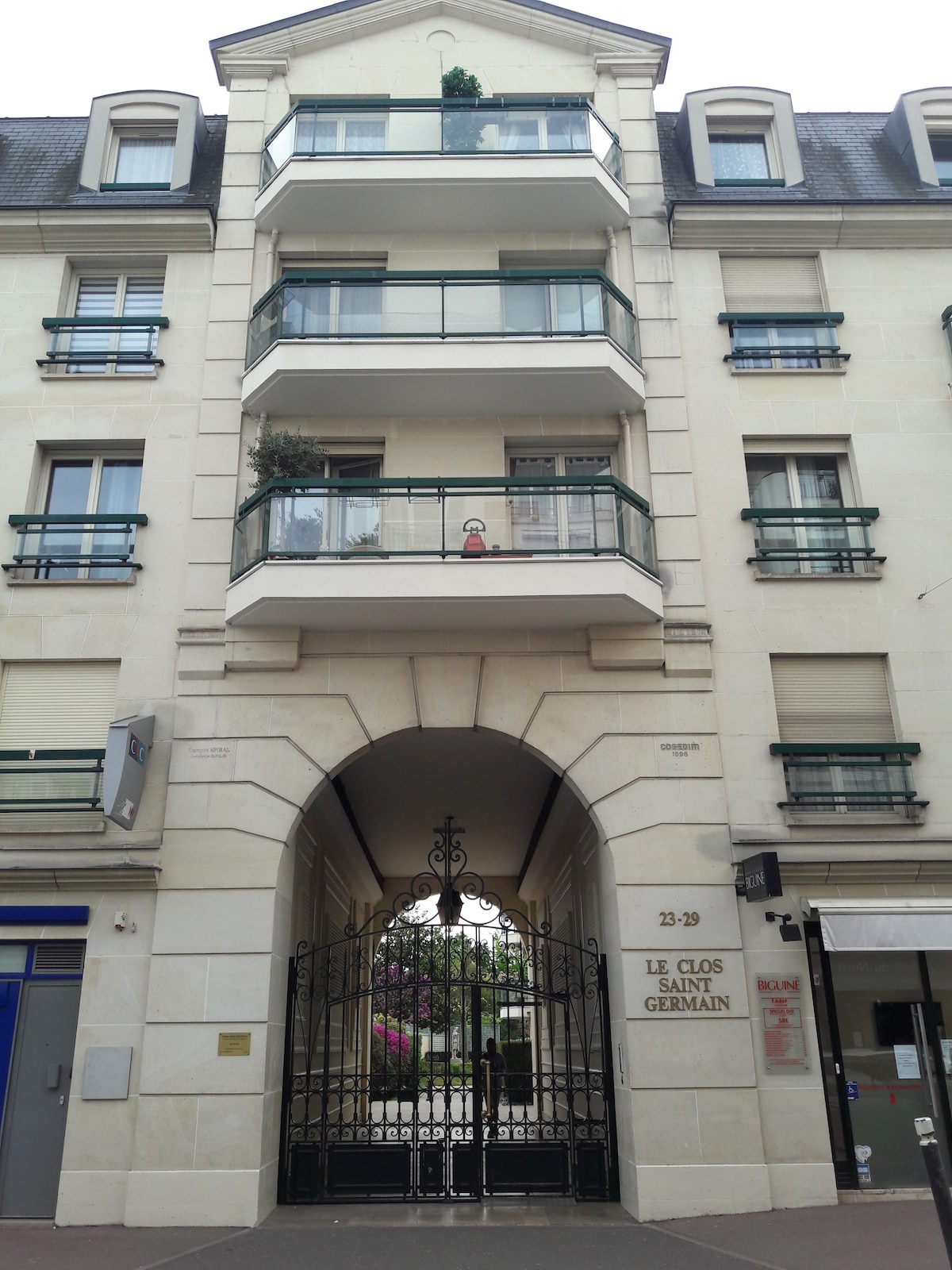 安东尼奥古斯特穆尼路（ Rue Auguste Mounié ANTONY ）超中心单间公寓