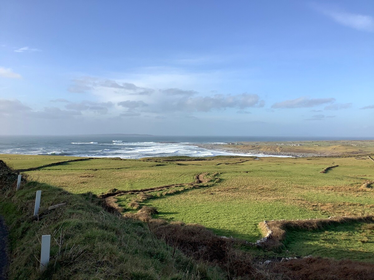 哈迪小屋（ Hardy 's Cottage ） -靠近杜林（ Doolin ）的安静隐蔽住所