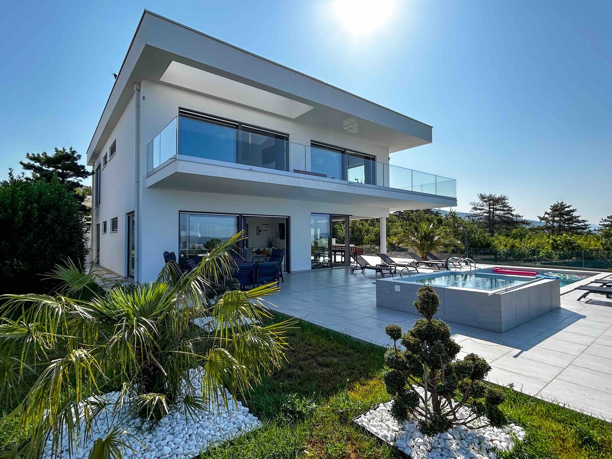 New! Villa Infinity Crikvenica