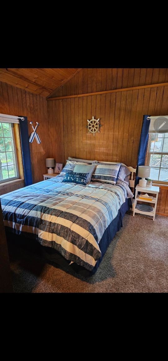 River Rail Retreats Blue Cabin at Palisades