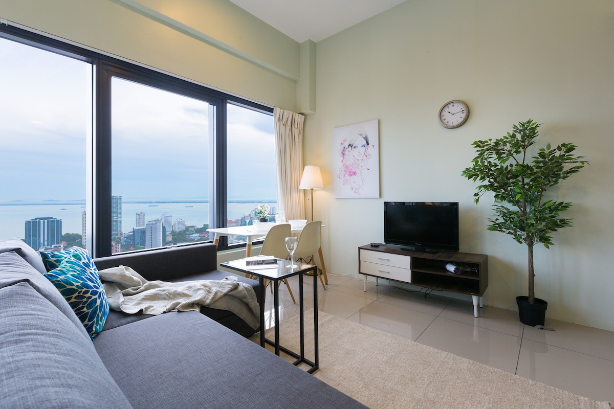 Cozy Full Seaview Studio in Georgetown 乔治市海景小套房