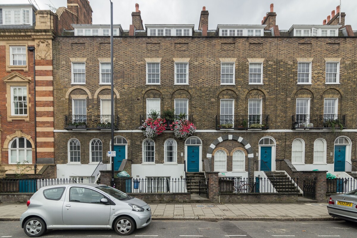 Great room in Shoreditch apartment