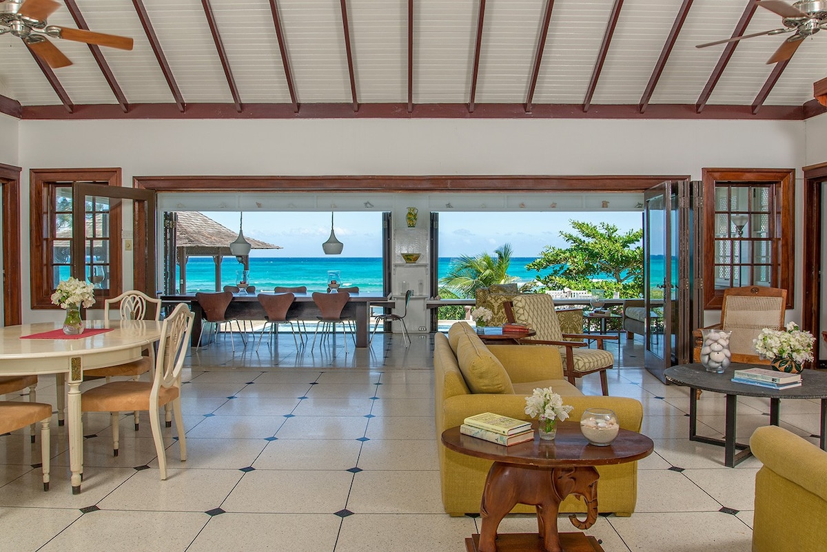Fully Staffed, Private, Ocean Front Luxury Villa