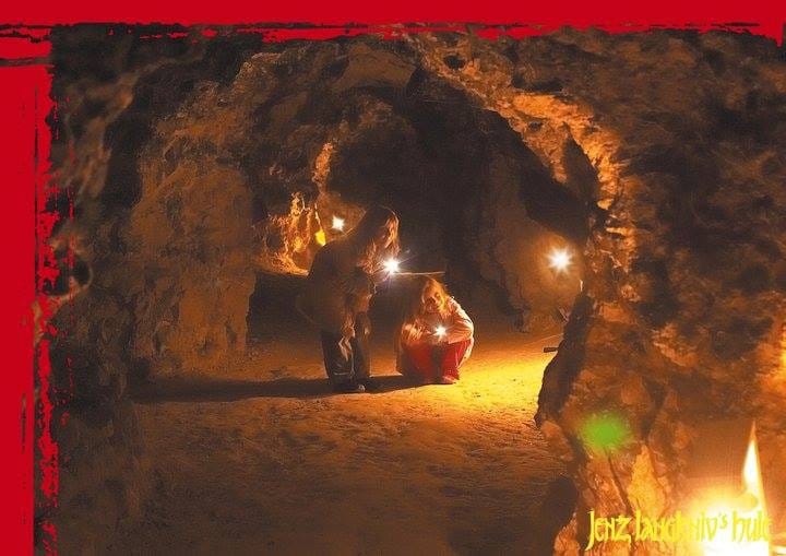 Jens Langkniv 's hule i Daugbjerg Kalkgruber。