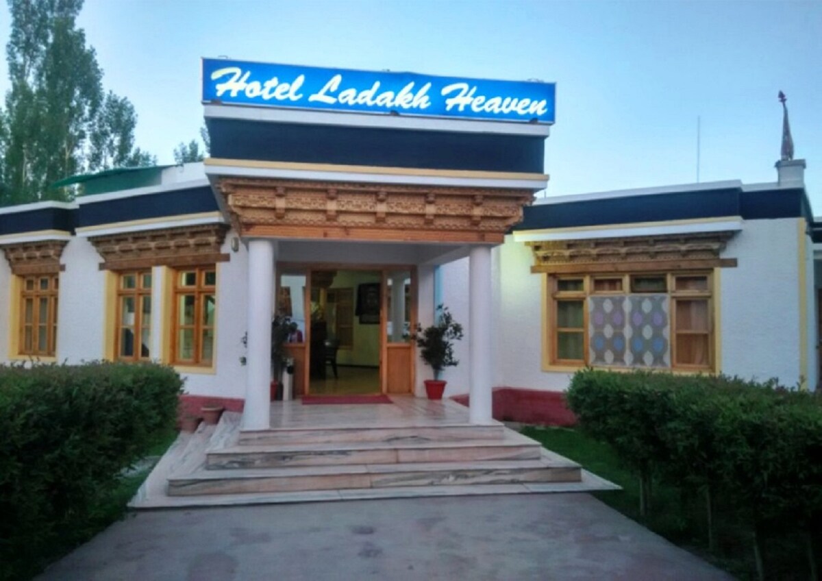 Hotel Ladakh Heaven