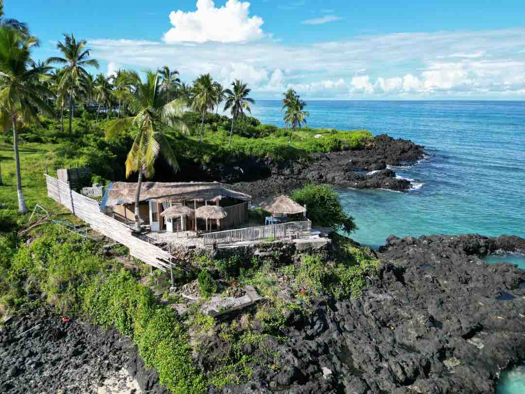 Bouni生态小屋
BeachFront Bungalow