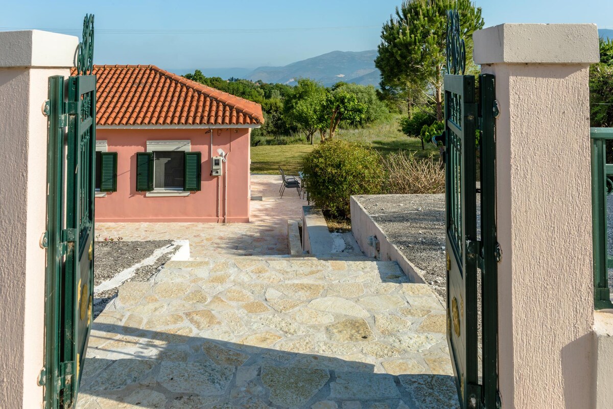 An excellent country house in Kefalonia