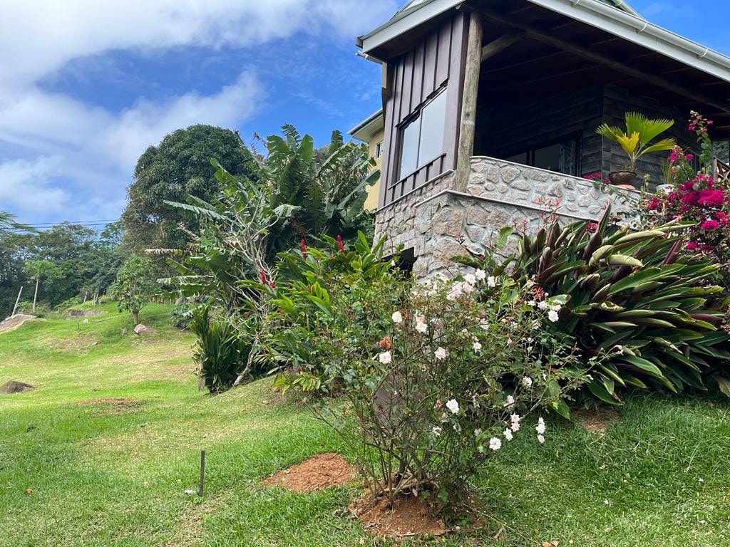 Anse Soleil度假村1卧室，带私人停车场