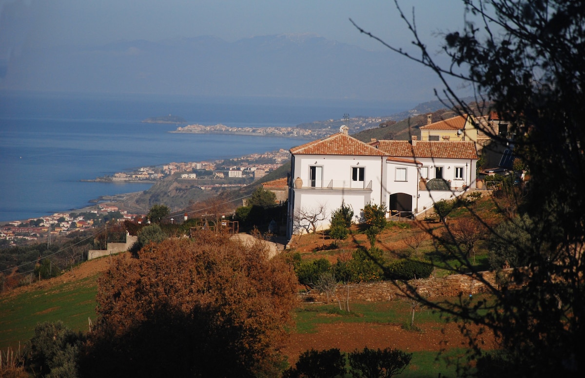 Agriturismo Villa Cirimarco四人间